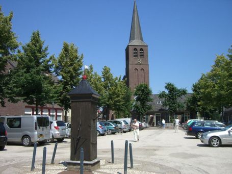 Lottum NL : Rosendorf, Marktplatz
